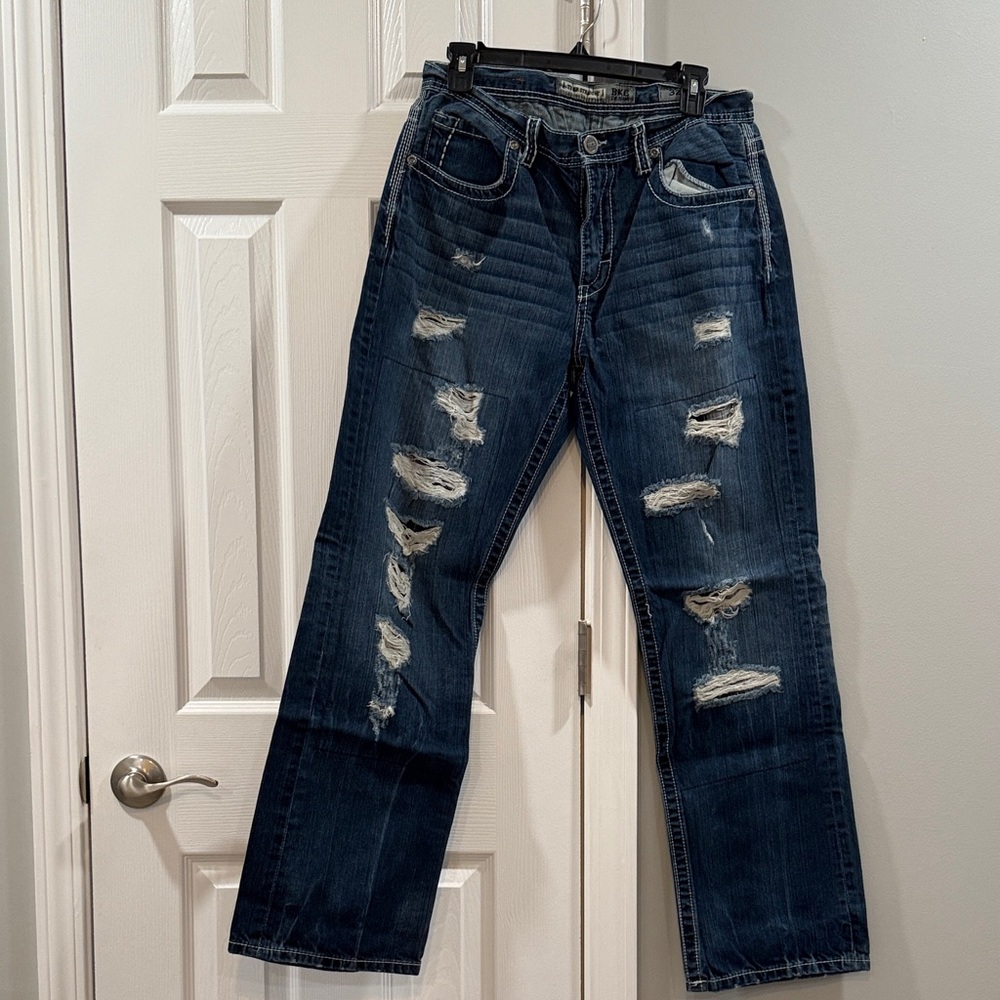 BKE Men's Tyler Straight Distressed Dark Blue Jeans